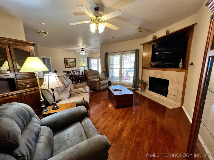 4503 S Ash Avenue, Broken Arrow, OK 74011 - Image #3