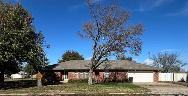 940 Durango, Lone Grove, OK 73401