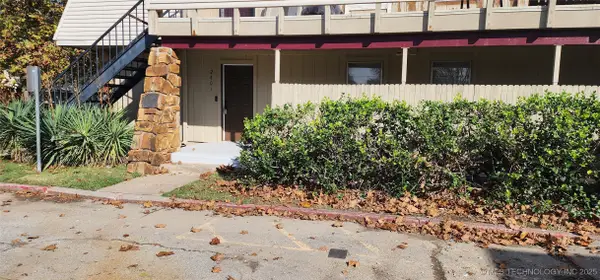 6605 S Zunis Avenue #2403, Tulsa, OK 74136