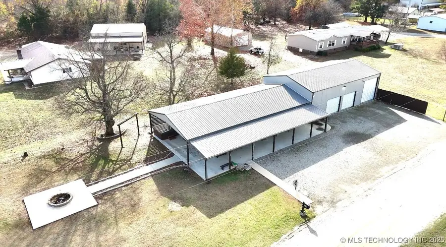 421298 E 1168 Road, Eufaula, OK 74432 - Image #2