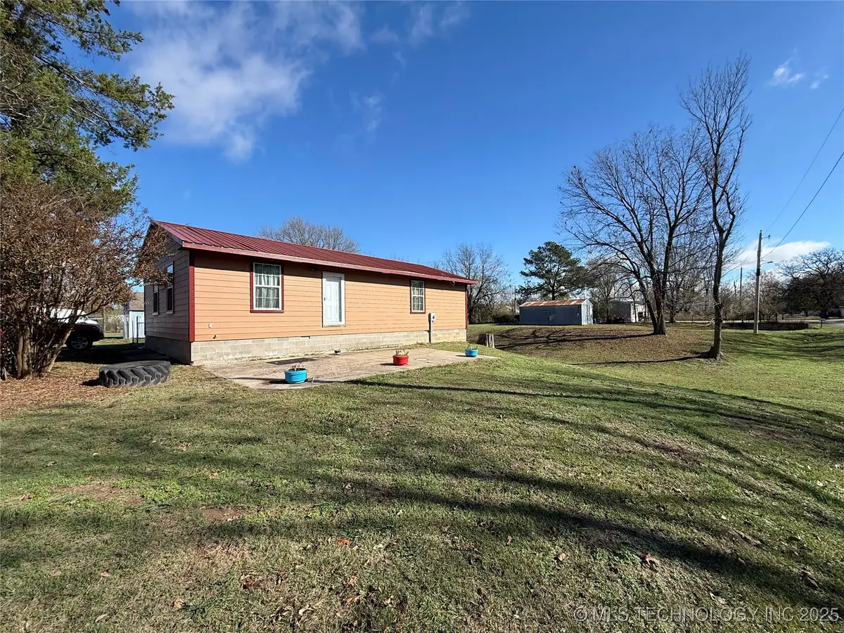 104 S Denver, Allen, OK 74825 - Image #1
