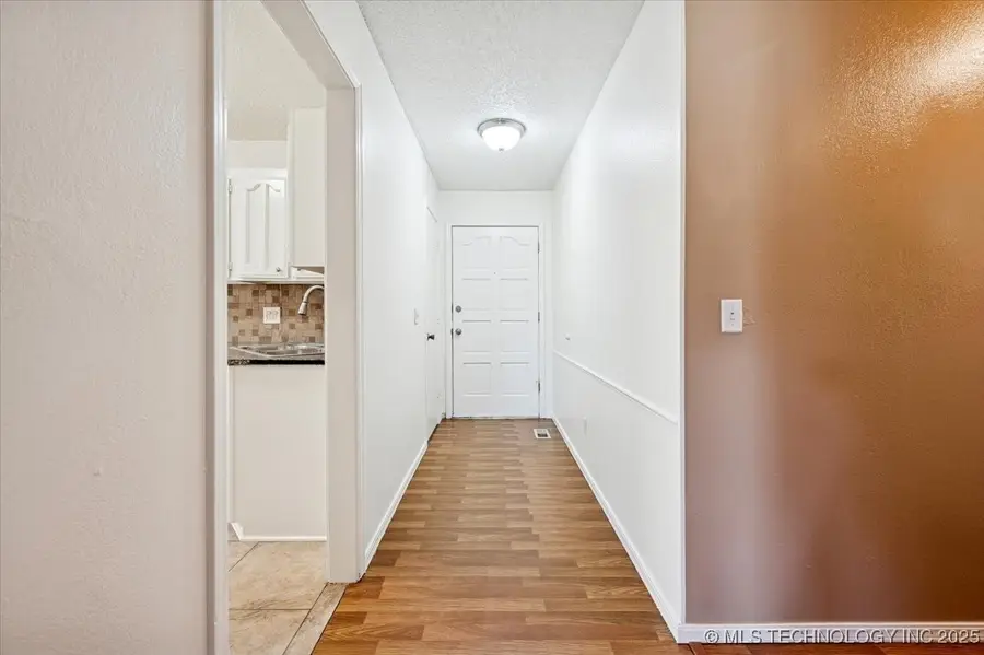 1314 W Orlando Street, Broken Arrow, OK 74011 - Image #2