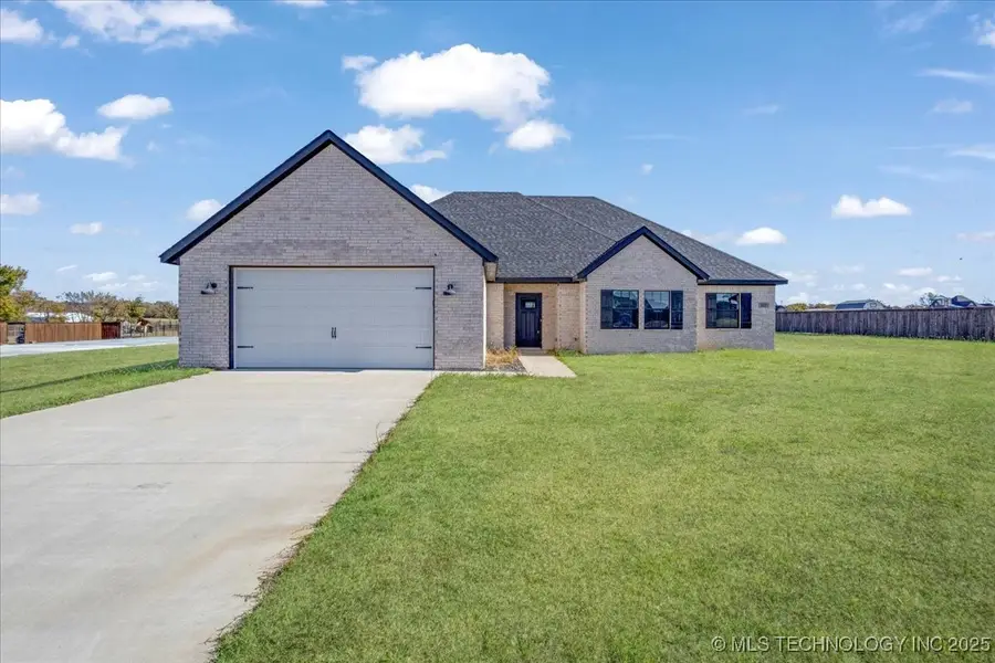 327 Wilson Parkway, Durant, OK 74701 - Image #2
