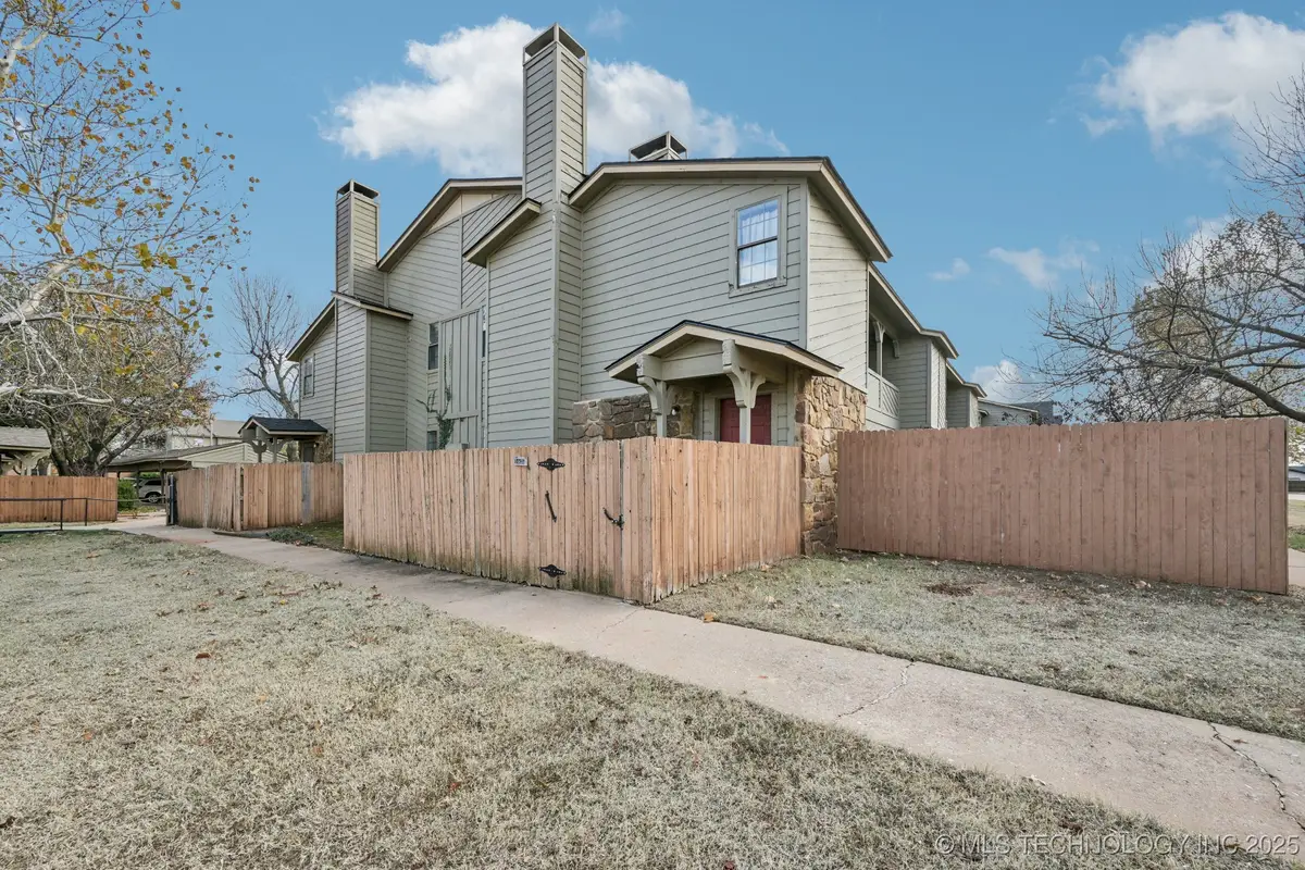 14435 N Pennsylvania Avenue #28D, Oklahoma City, OK 73134 - Image #1