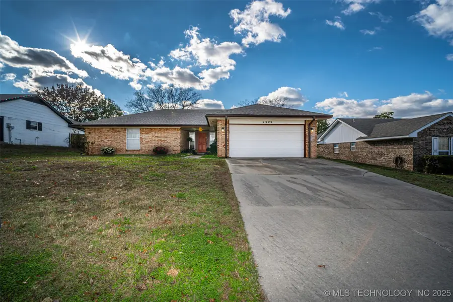 1325 Whispering Hills, Ada, OK 74820 - Image #2