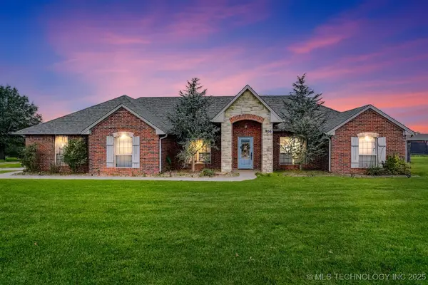 906 Aspenwood Street, Cleveland, OK 74020