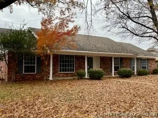 4120 S Maple Avenue E, Broken Arrow, OK 74011 - Image #2