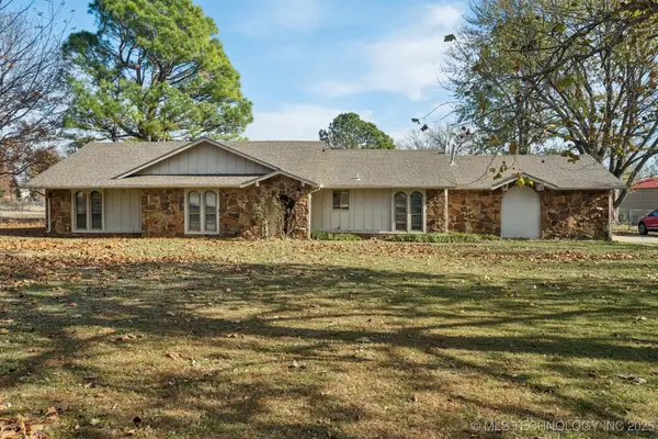 9319 S Highland Drive, Broken Arrow, OK 74014