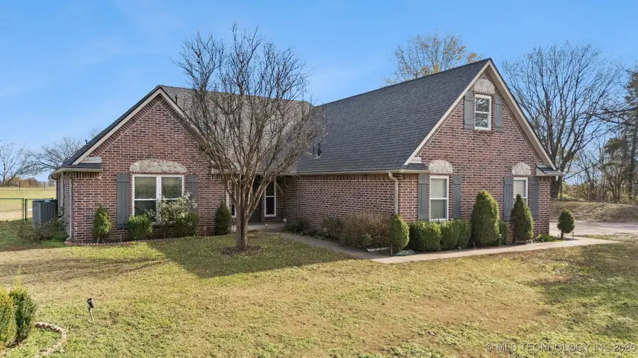 25807 S Cactus Road, Claremore, OK 74019 - Image #2