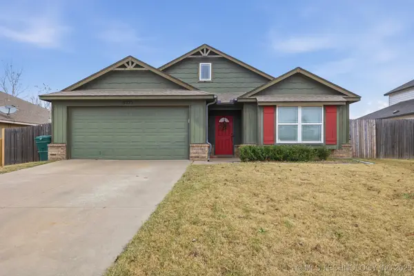 8925 S 255th East Avenue, Broken Arrow, OK 74014