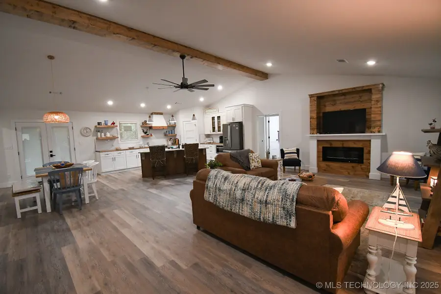 20471 W Chicken Creek Road, Cookson, OK 74427 - Image #3