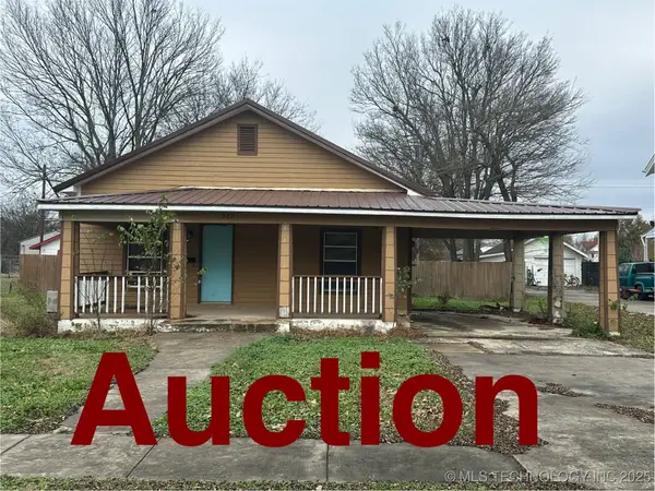 922 Vine Street, Chelsea, OK 74016