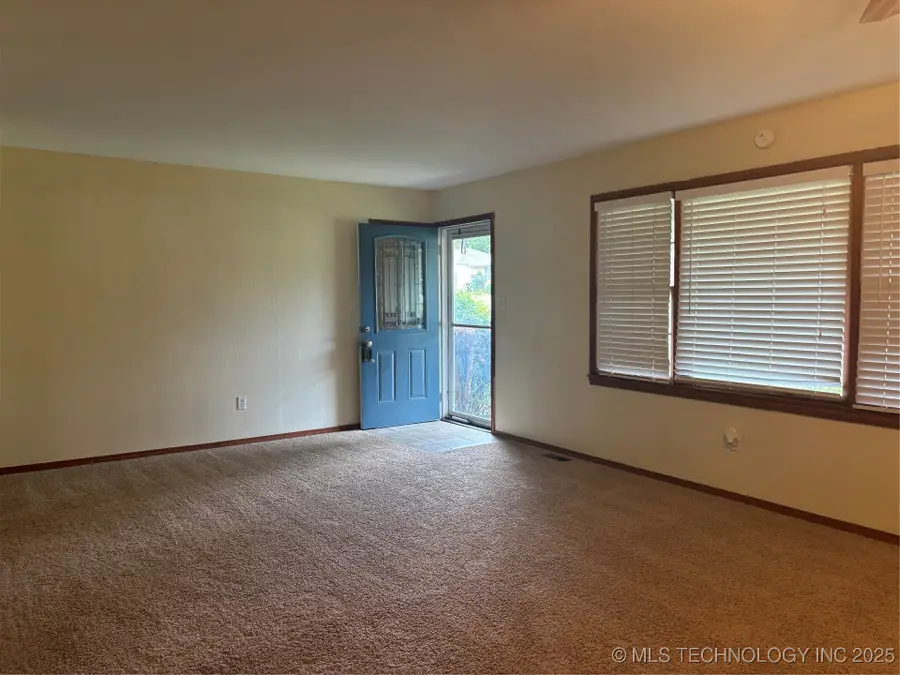 1000 E 6th Street S, Ada, OK 74820 - Image #2