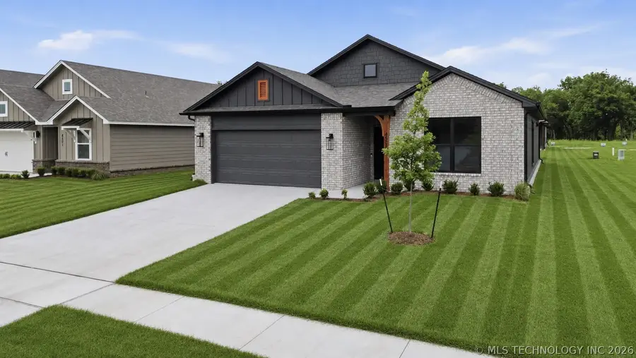 4505 W Van Buren Street, Broken Arrow, OK 74011 - #2