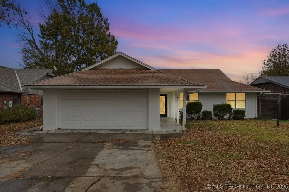 3305 S Ash Place, Broken Arrow, OK 74012 - Image #1