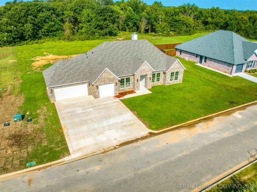 134 Rancho Sol, Durant, OK 74701 - Image #2