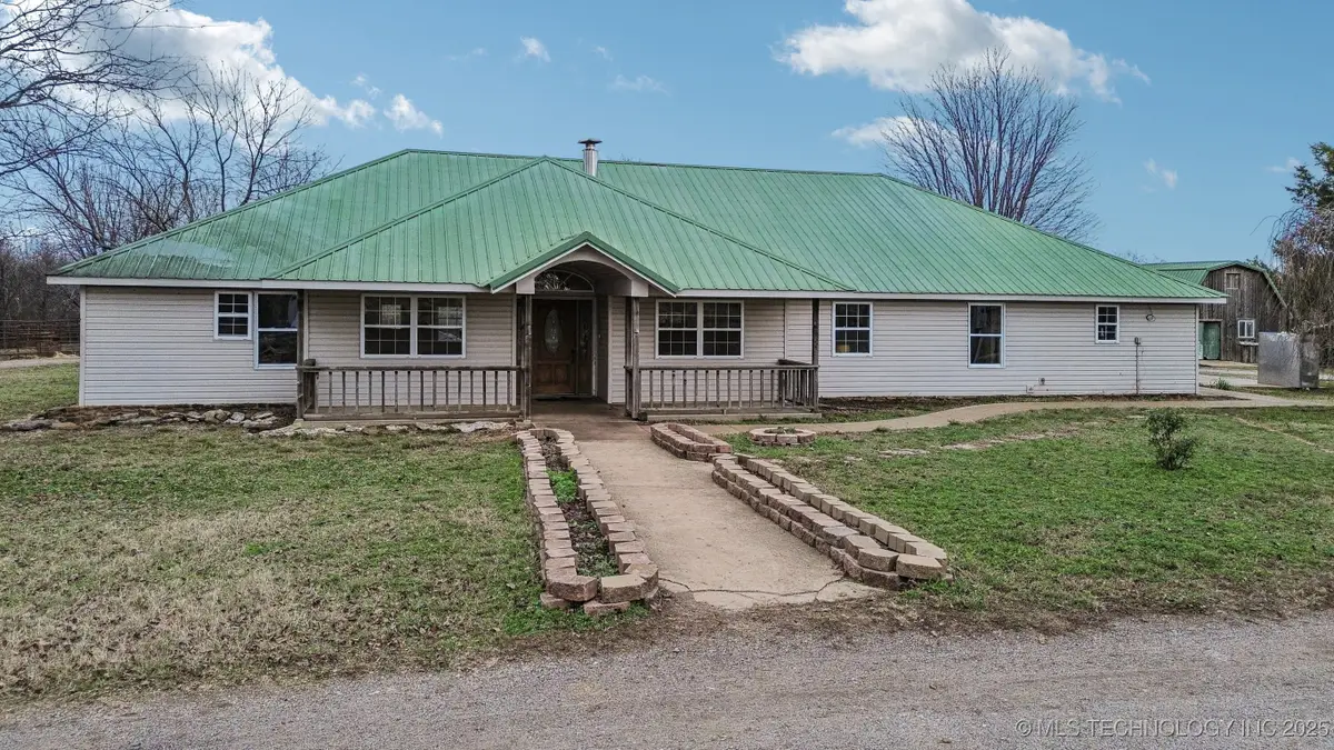 4514 S 4390 Road, Welch, OK 74369 - Image #1