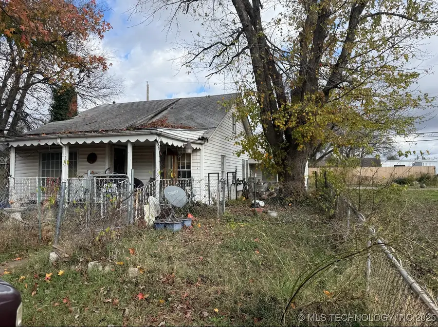 107 N Orphan Street, Pryor, OK 74361 - Image #2