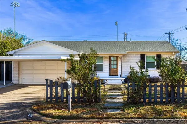 1402 N Dorothy Avenue, Claremore, OK 74017