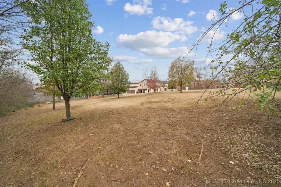 1218 W 108th Street S, Jenks, OK 74037 - Image #2
