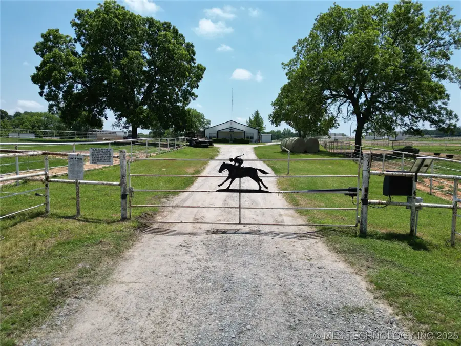 10815 State Hwy 19, Ada, OK 74820 - #2