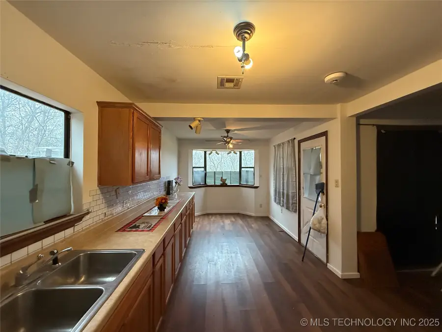 30487 S 552 Road, Cookson, OK 74427 - Image #3