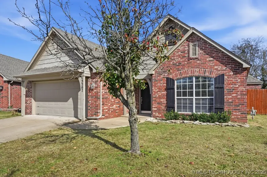 15207 E 90th Place N, Owasso, OK 74055 - Image #2