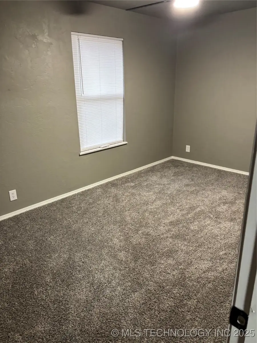 413 E 8th Street, Cushing, OK 74023 - Image #3