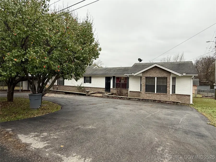 32098 E 689 Drive, Wagoner, OK 74467 - Image #2