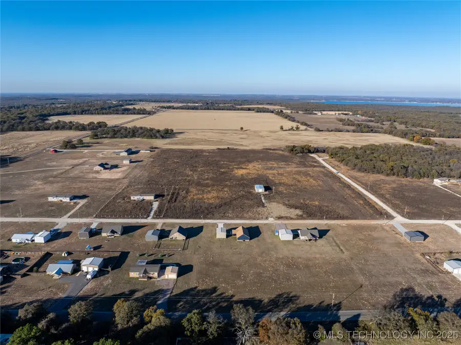006 Beachside Ranchette Road, Kingston, OK 73439 - Image #2