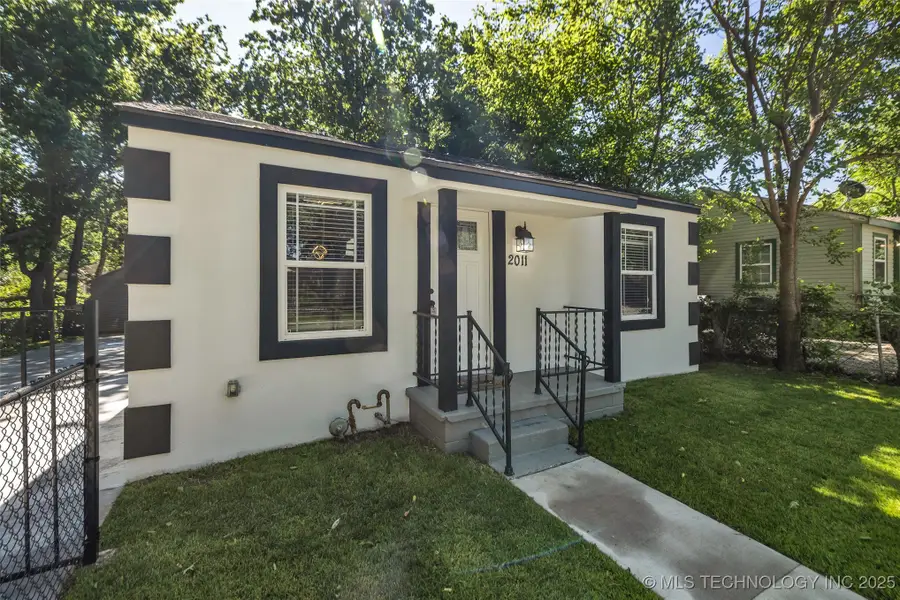 2011 N Atlanta Court, Tulsa, OK 74110 - Image #2