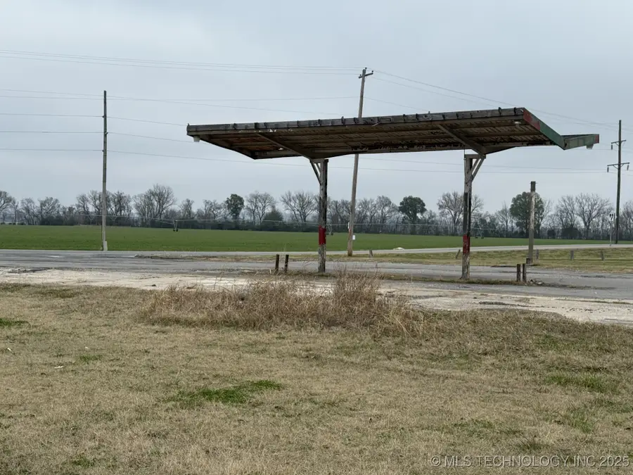 9999 Hwy 100, Webbers Falls, OK 74470 - Image #3
