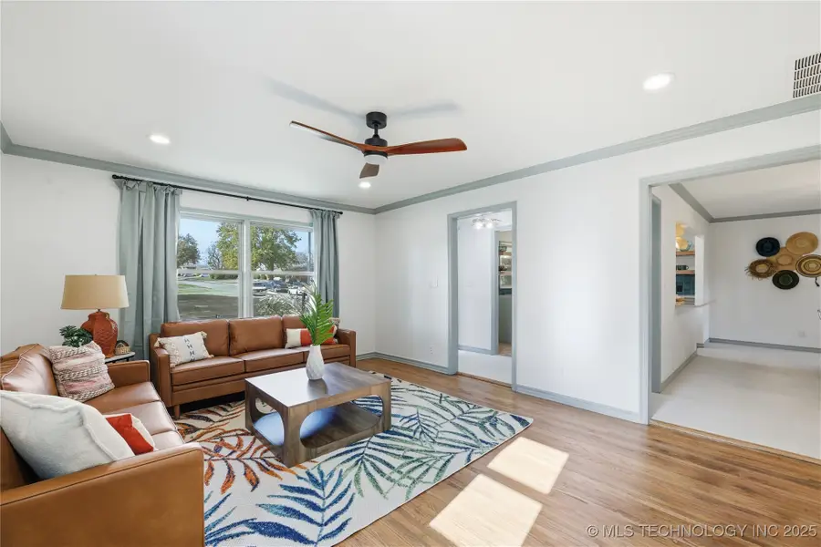 2903 S Hudson Avenue, Tulsa, OK 74114 - Image #2