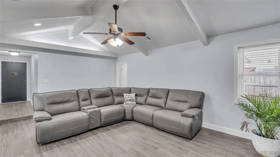 10108 E 28th Street, Tulsa, OK 74129 - Image #2