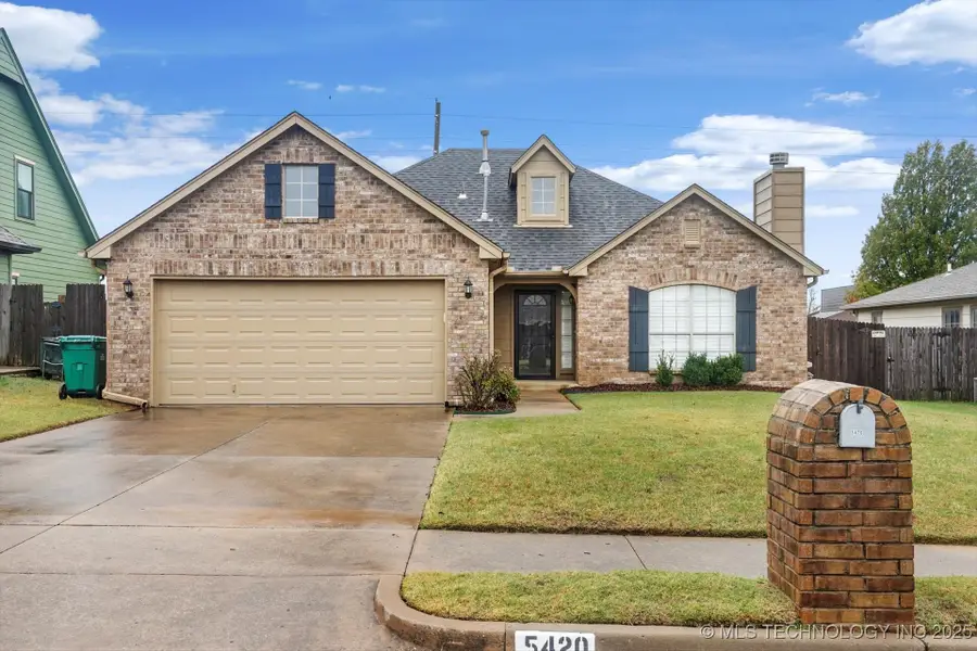 5420 S Redbud Place, Sand Springs, OK 74063 - Image #2