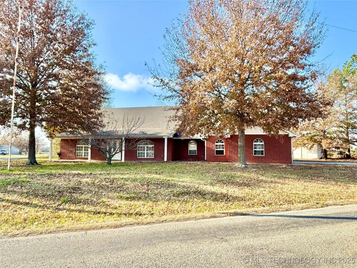 1501 N Broadway Street, Stigler, OK 74462 - Image #1