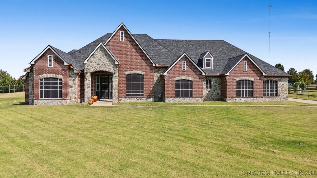 12537 N 165th East Avenue, Collinsville, OK 74021 - Image #1