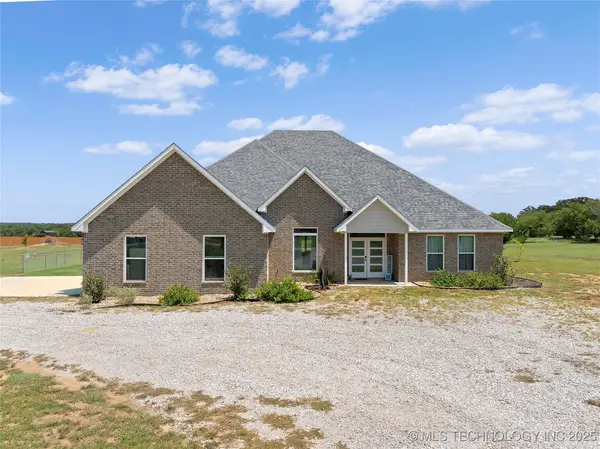 30 Lobo Lane, Lone Grove, OK 73443