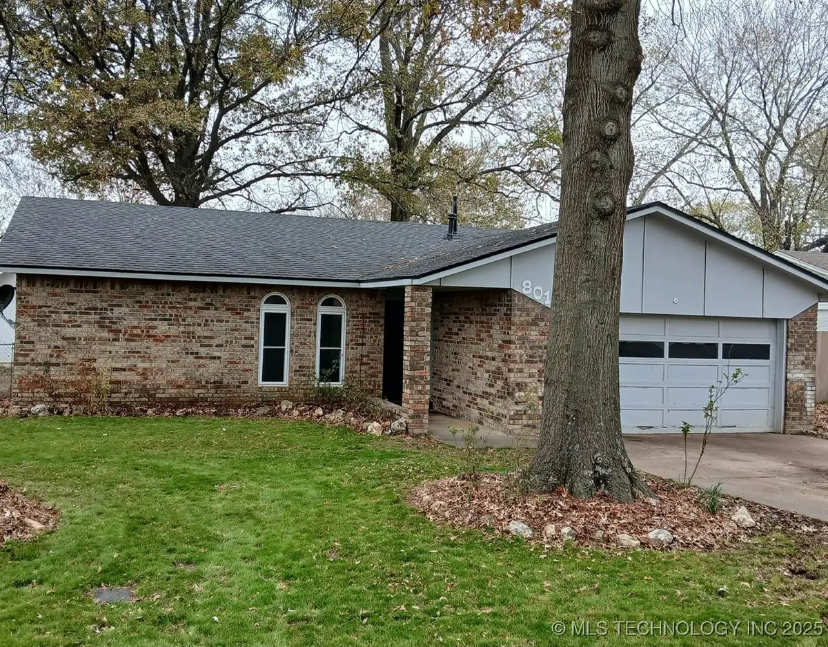 801 N Washington Avenue, Wagoner, OK 74467 - Image #1