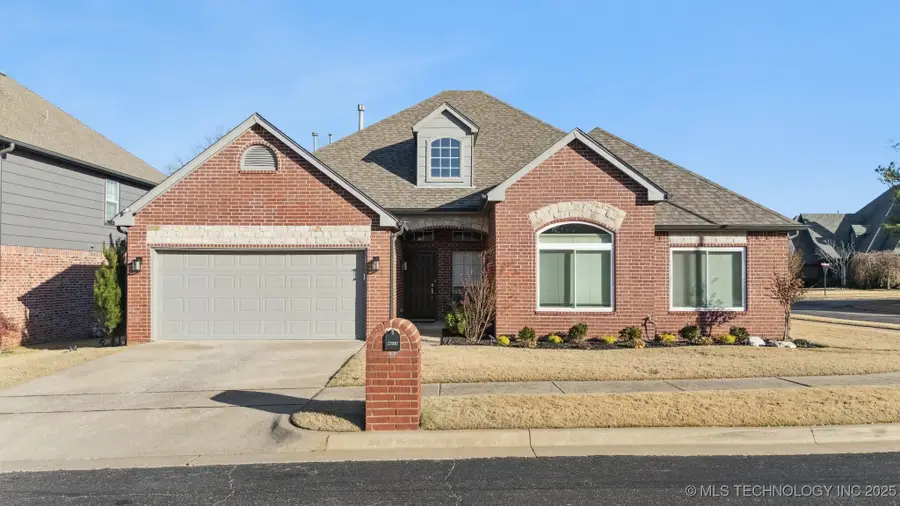 4213 S Redwood Avenue, Broken Arrow, OK 74011 - Image #2