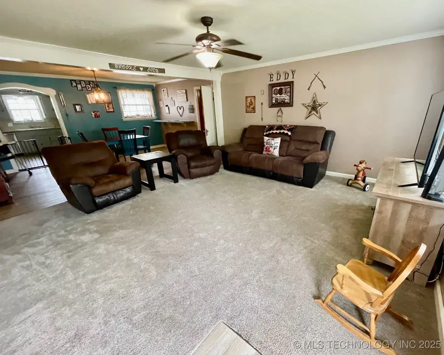 721 E Wynnewood, Sulphur, OK 73086 - Image #2