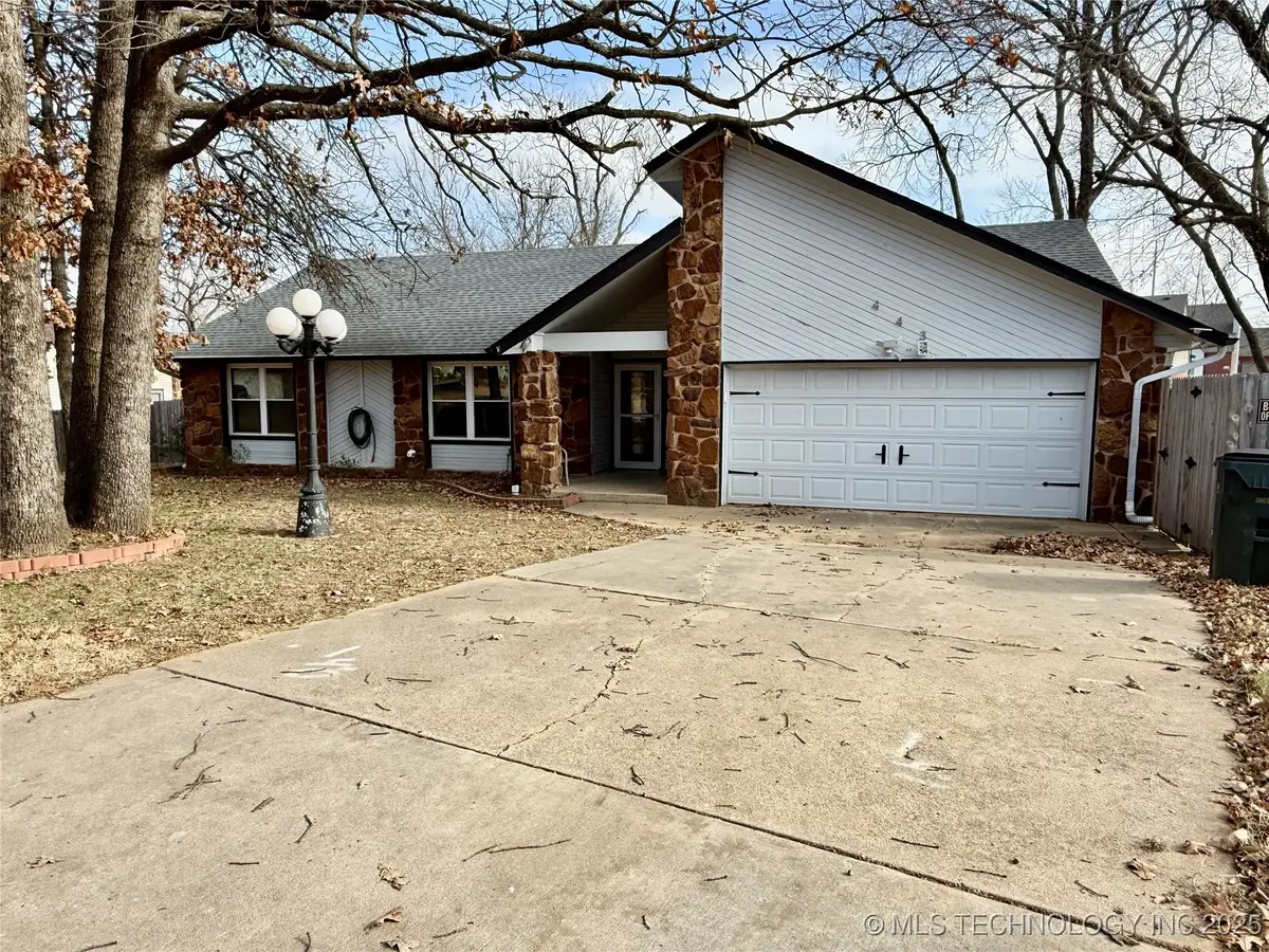 443 Shadow Lane, Sapulpa, OK 74066 - Image #1