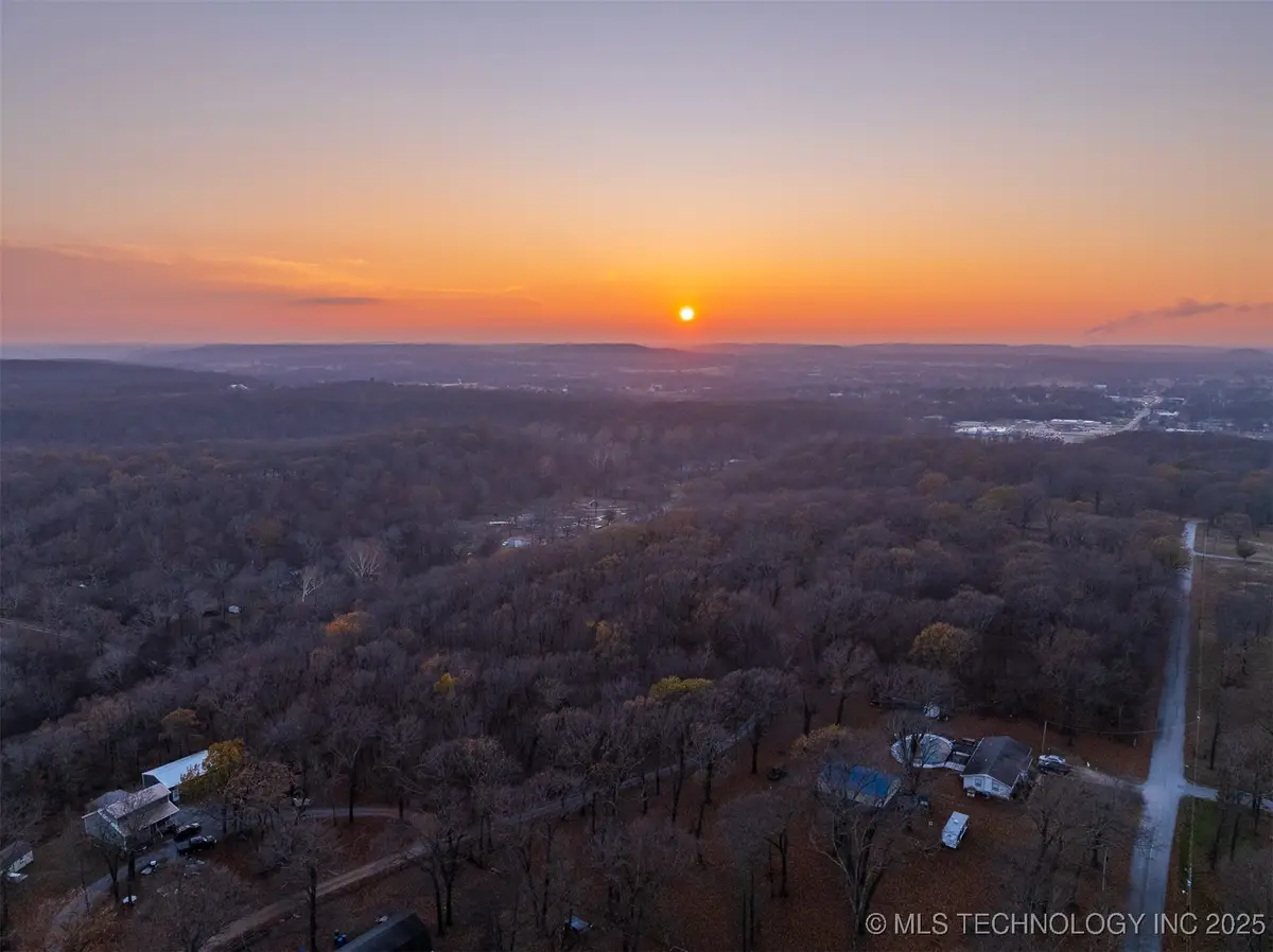 6594 E 563 Road, Locust Grove, OK 74352 - Image #1