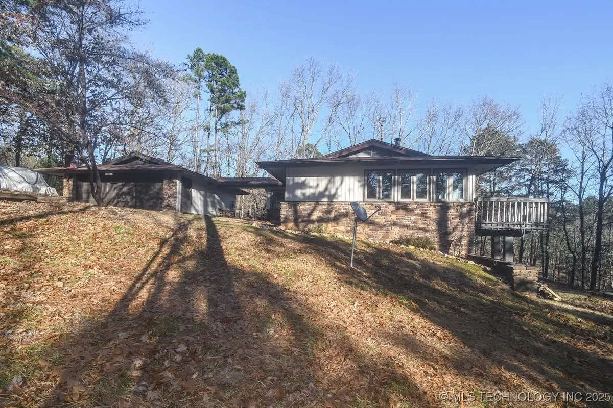 826 Running Water, Kansas, OK 74347 - Image #1