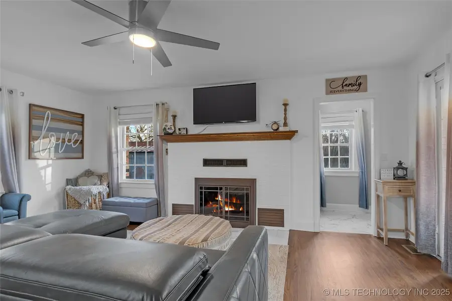 9601 N 89th East Avenue, Owasso, OK 74055 - #3