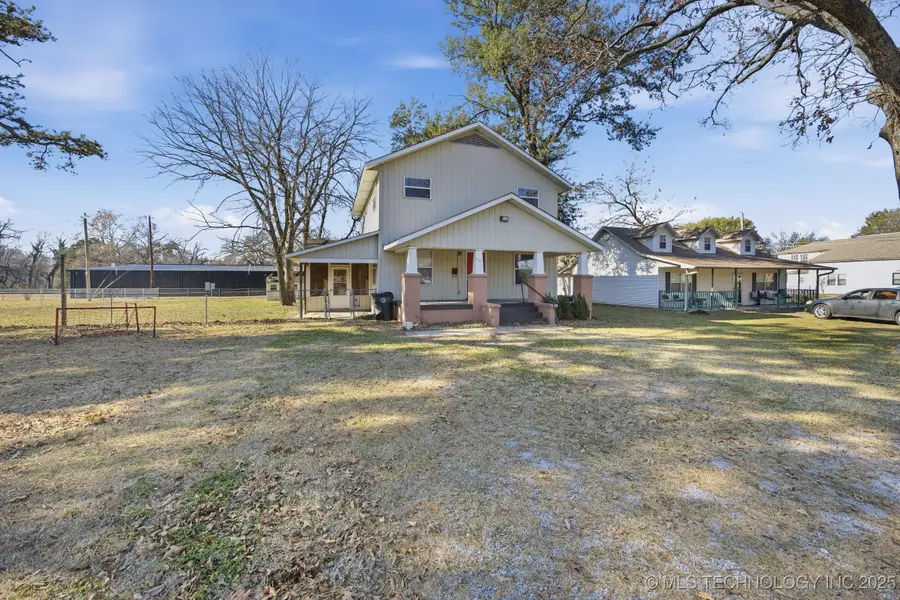 506 S Delaware Avenue, Okmulgee, OK 74447 - Image #2