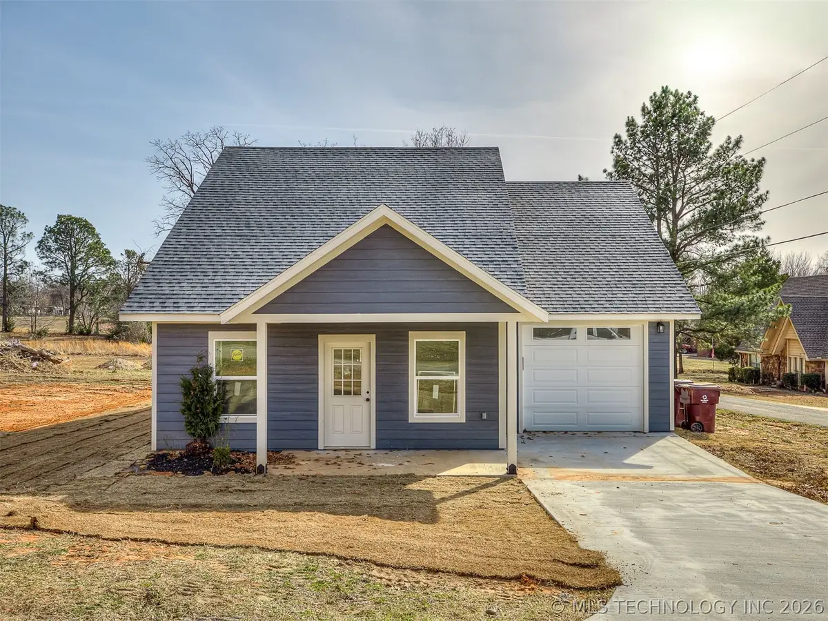 1879 Rockford Drive, Eufaula, OK 74432 - #1