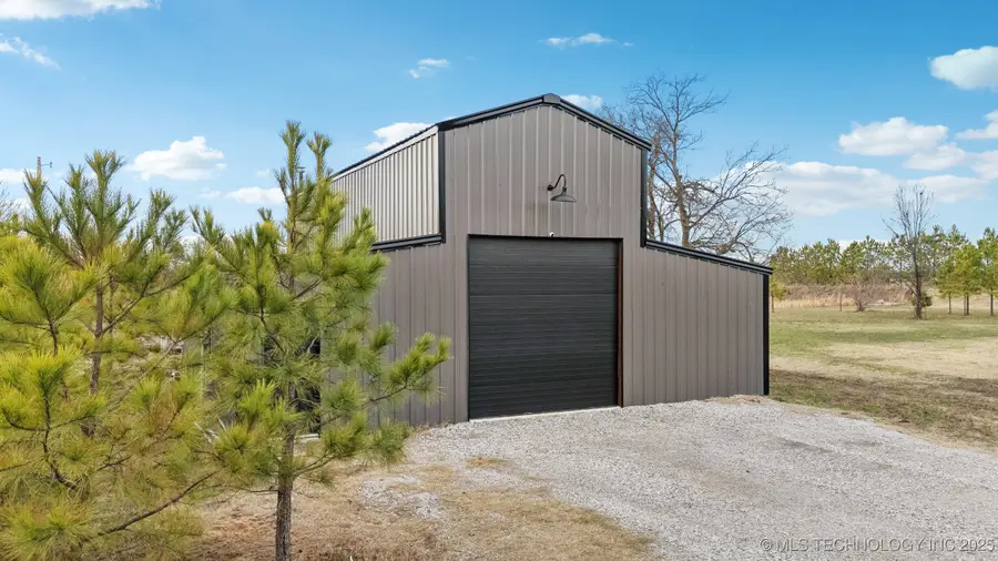 6865 Happy Camp Road, Beggs, OK 74421 - Image #2