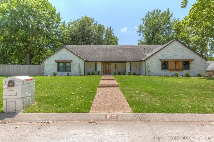 10123 S Urbana Avenue, Tulsa, OK 74137 - #2