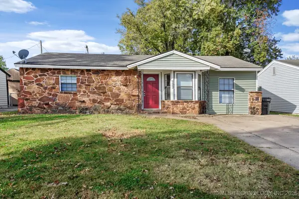 122 S 195th East Avenue, Tulsa, OK 74108